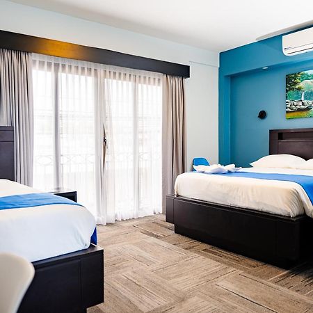 Hotel Luckys San Isidro De El General Ngoại thất bức ảnh