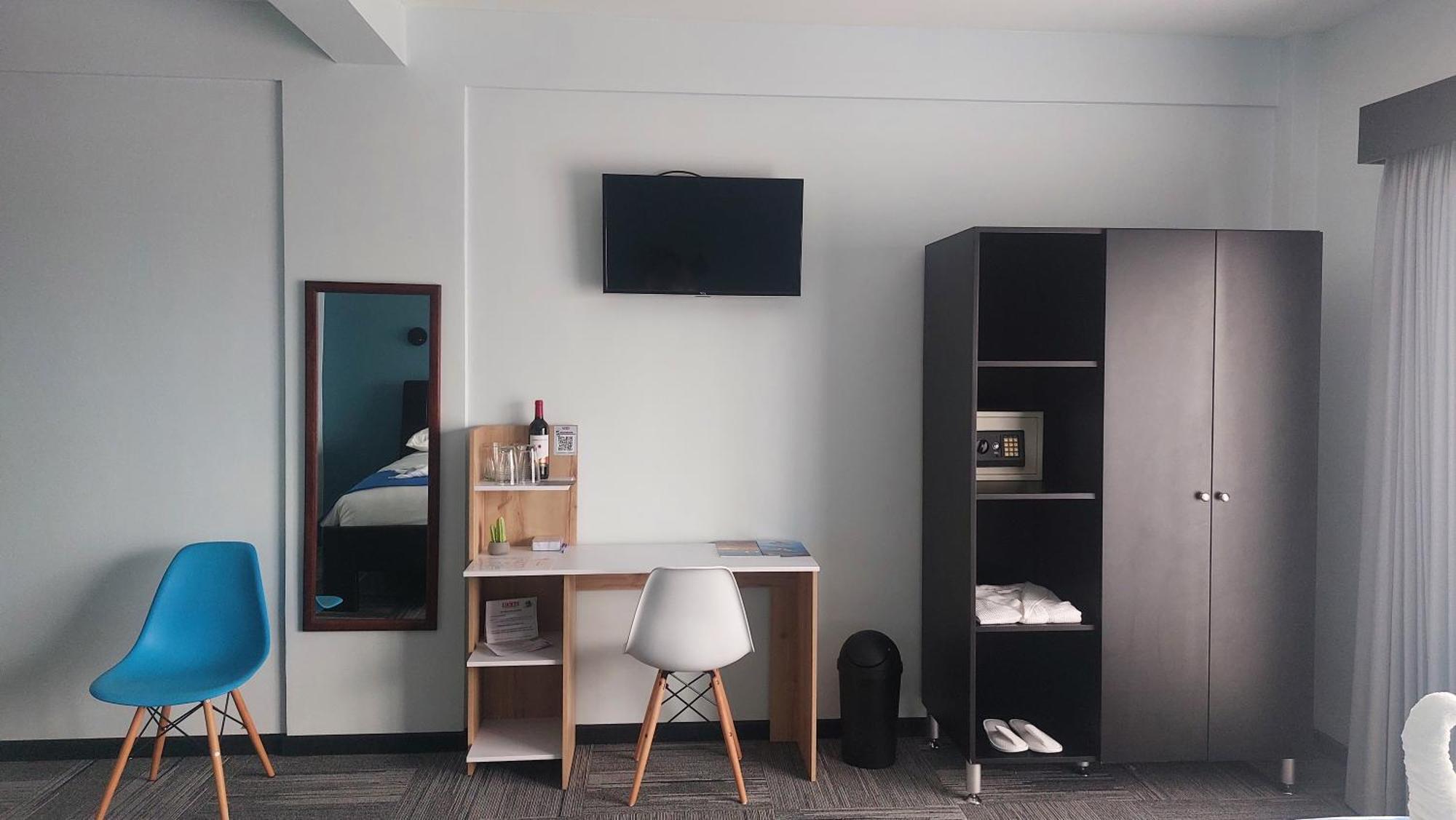 Hotel Luckys San Isidro De El General Ngoại thất bức ảnh