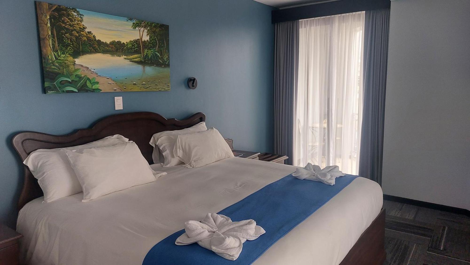 Hotel Luckys San Isidro De El General Ngoại thất bức ảnh